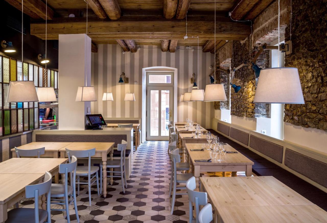Boutique Hotel Corso Revnice Luaran gambar
